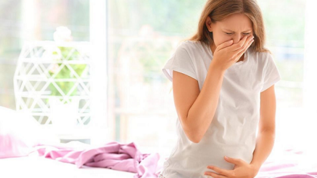 hắt xì hơi theo giờ nữ