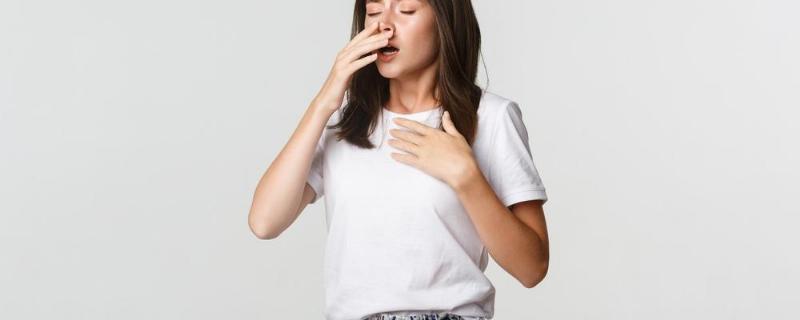 Hắt Xì Hơi Theo Giờ Nữ
